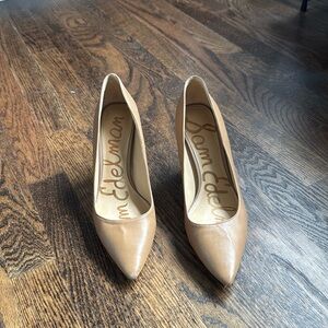 Sam Edelman tan pumps. Size 8